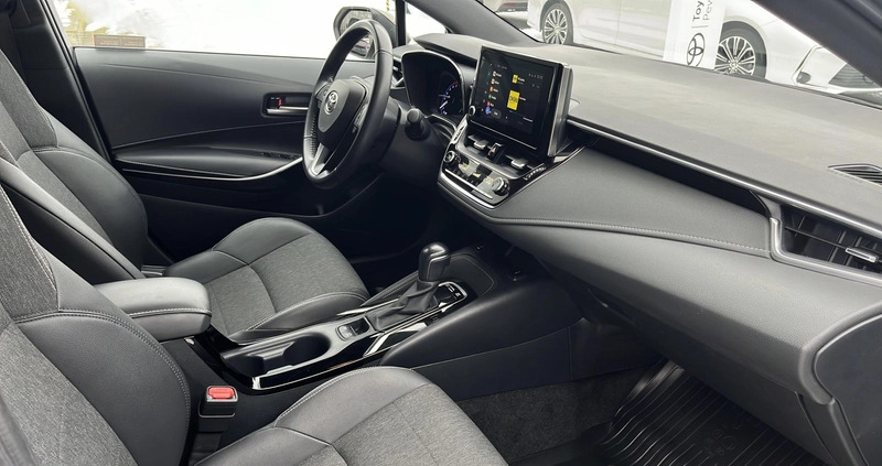 Toyota Corolla cena 112900 przebieg: 62540, rok produkcji 2022 z Mszczonów małe 301